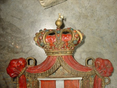 Antique Painted Cast Iron Royal Coat of Arms.jpeg