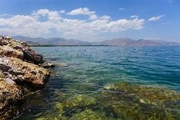 Lake Van.jpg