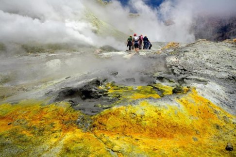 sulfur_White Island.jpg