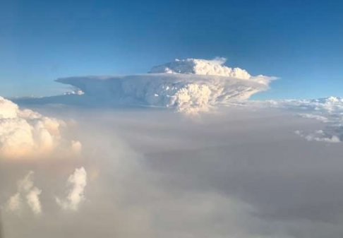 pyrocumulus cloud formation.jpg
